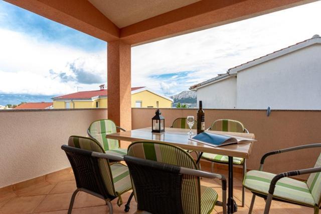 Apartments Marinko Baška Eksteriør billede